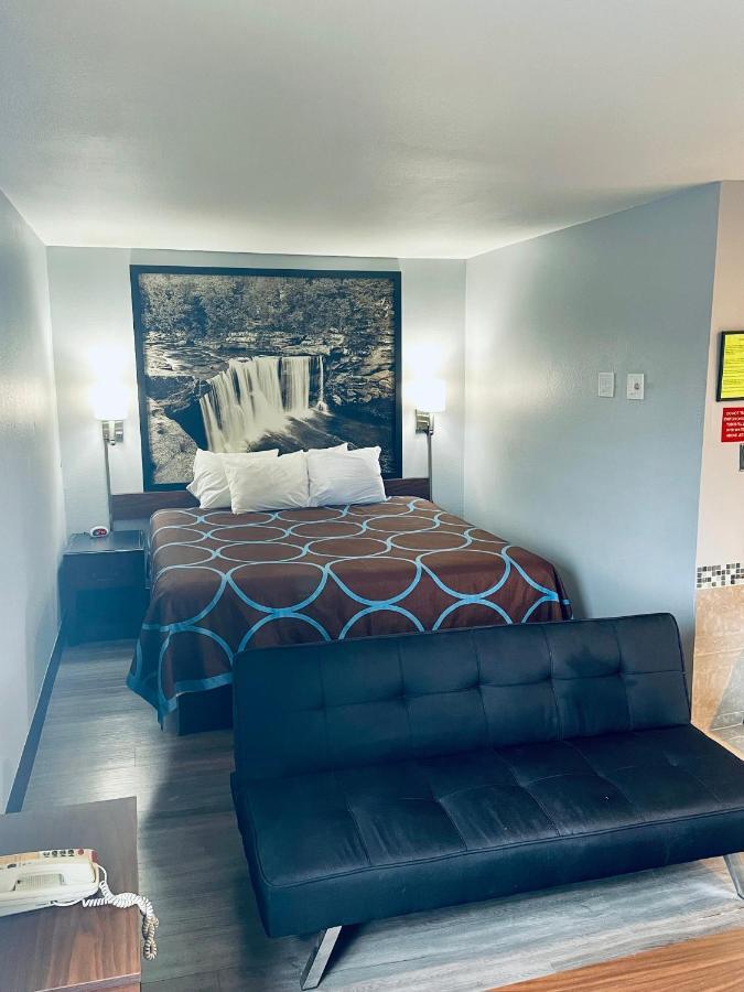 Super 8 By Wyndham Corbin Ky Motel Ngoại thất bức ảnh